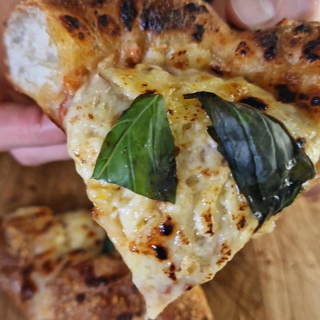Easy Cheese and Tomato Pizza 🍕