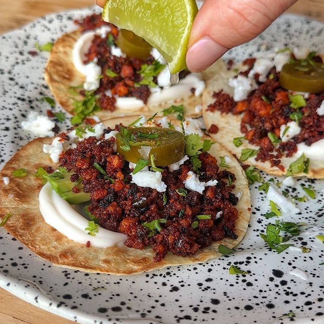 Smoky chorizo tacos, made vegan 🌮
