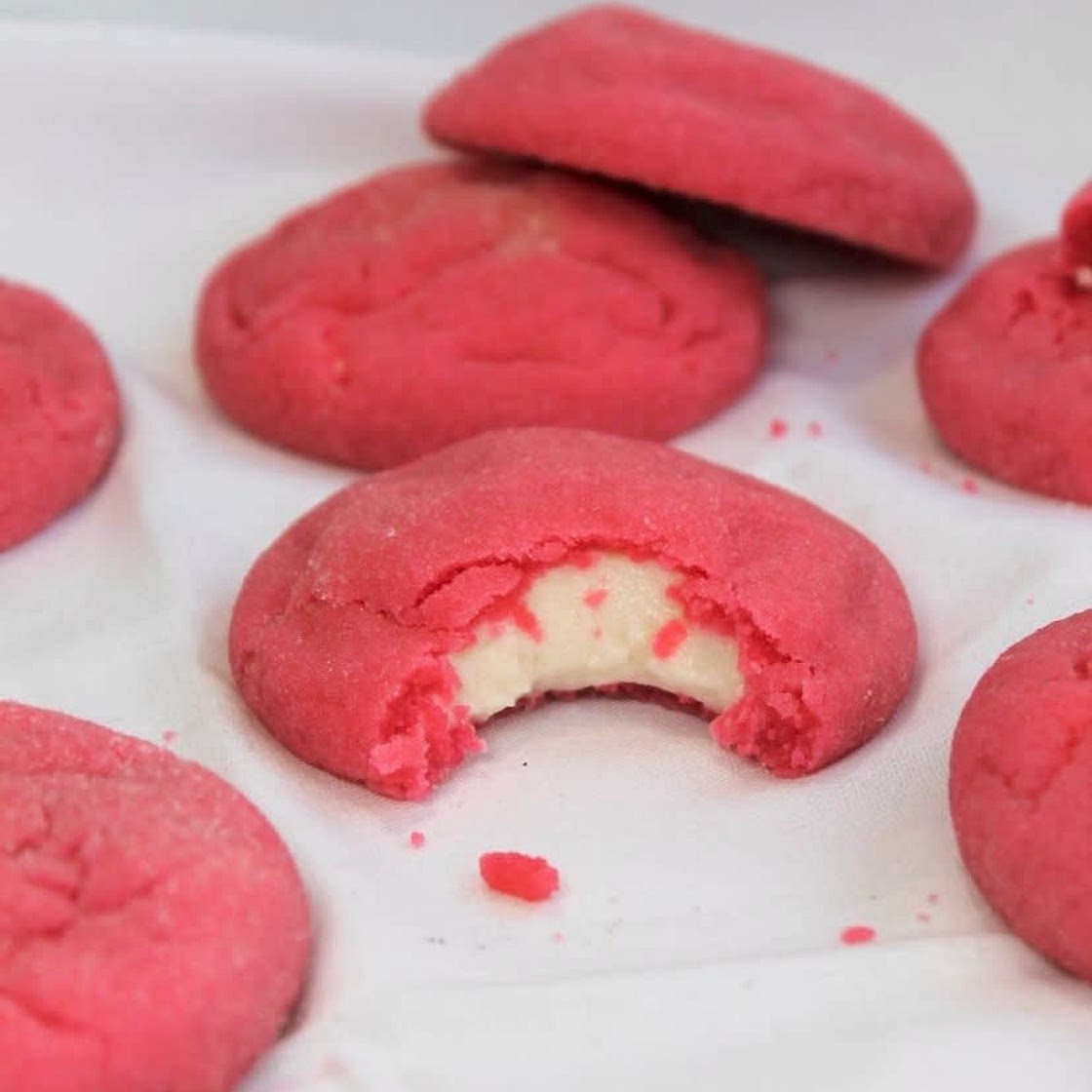 Strawberry Marshmallow Cheesecake Cookies