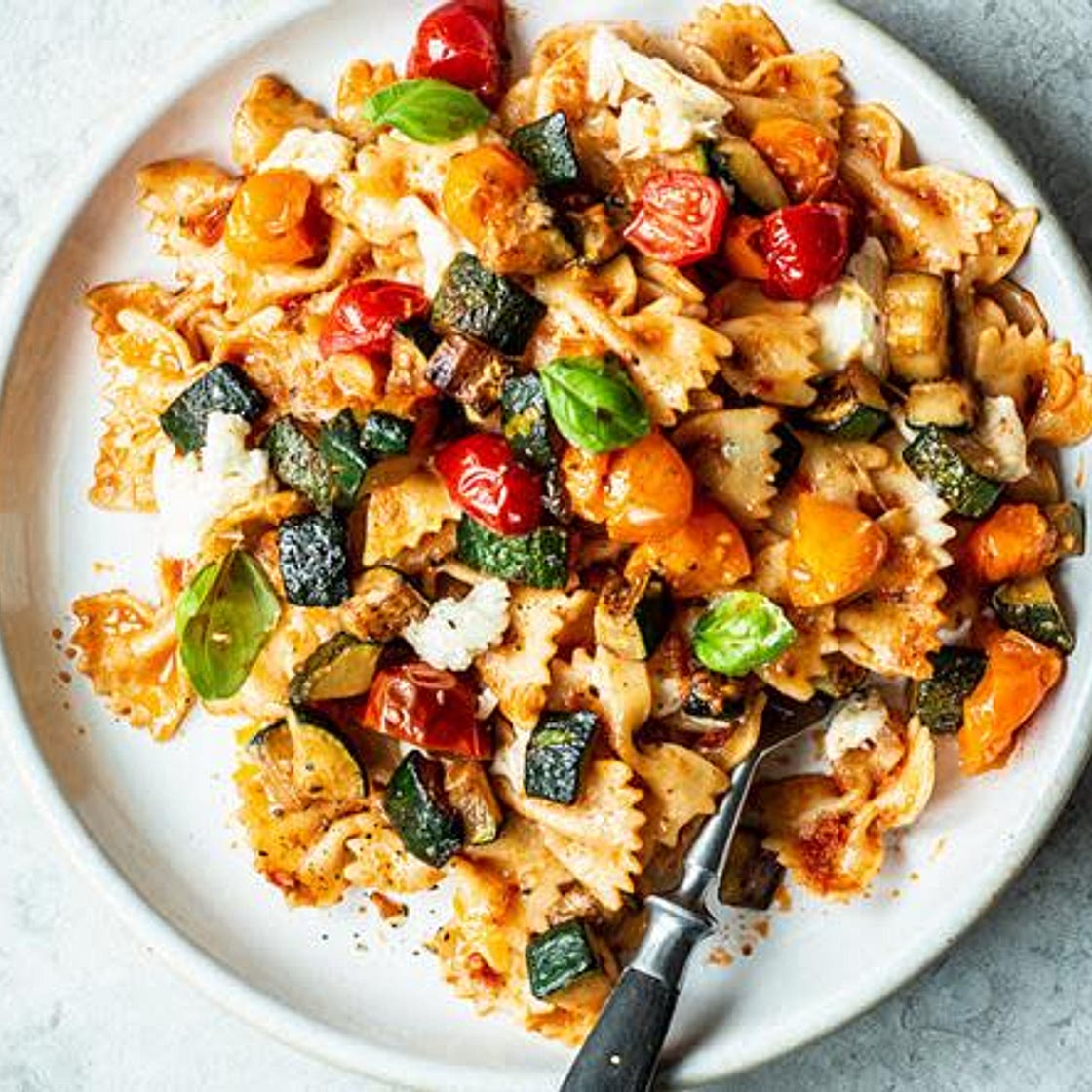 Pasta con le verdure e gorgonzola