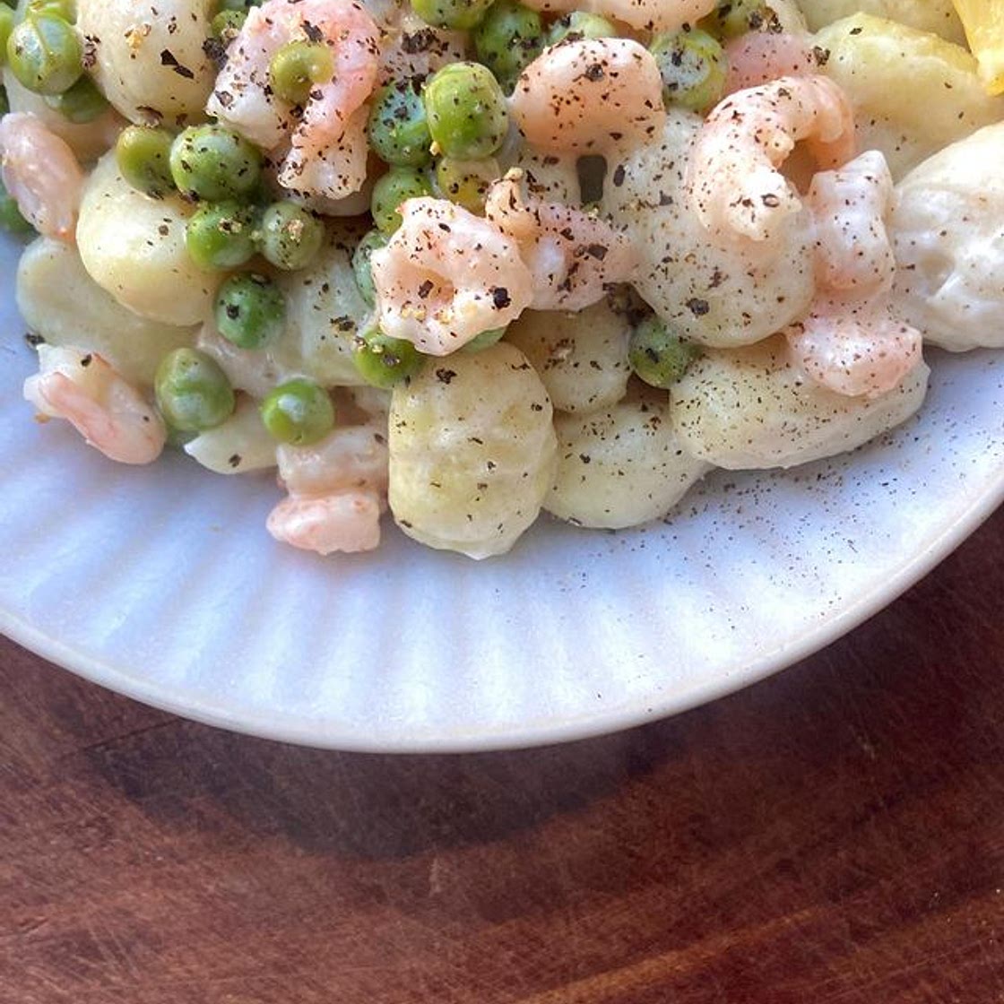 Creamy Lemon Gnocchi with Crispy Prawns 🍋