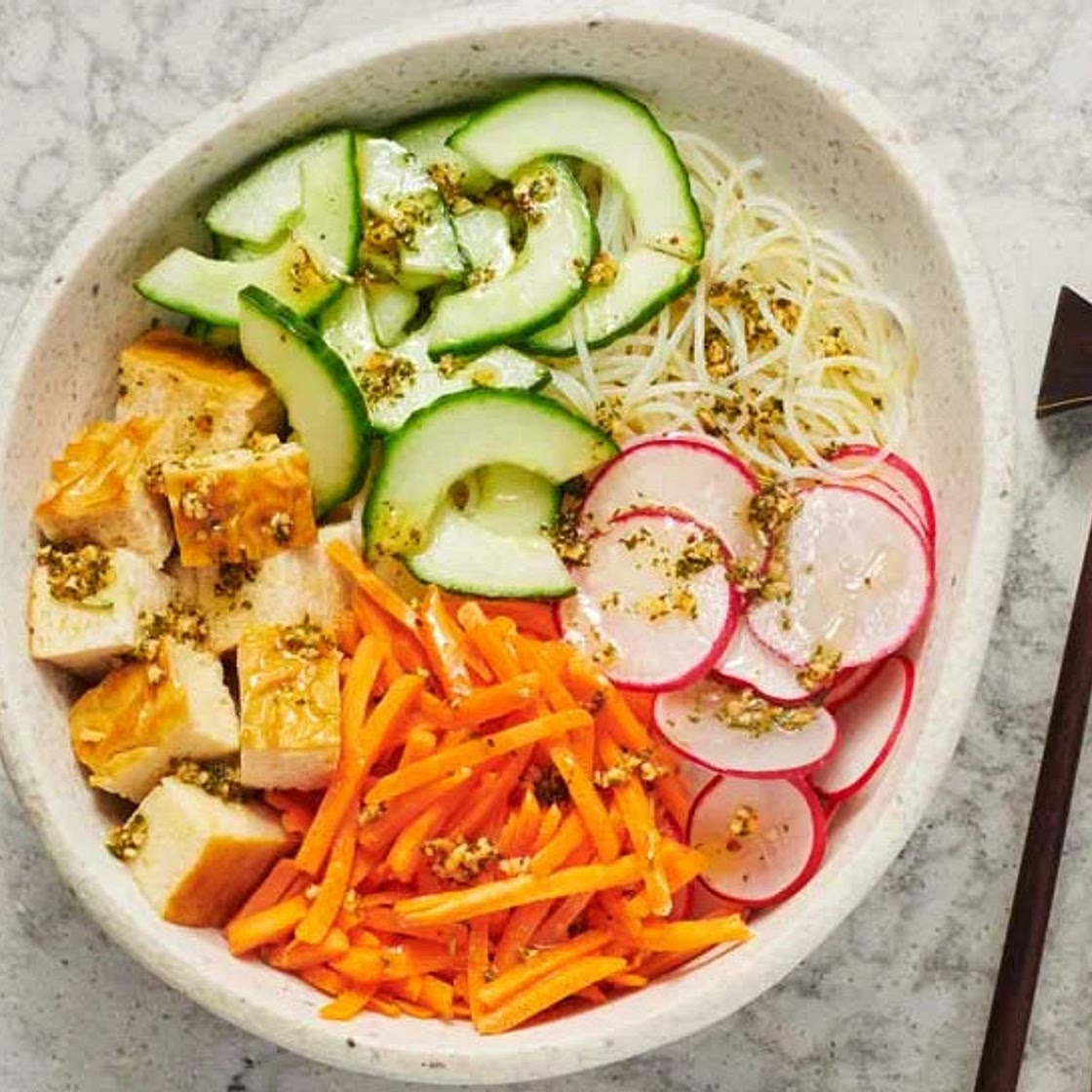 Simple Veggie Noodle Bowl