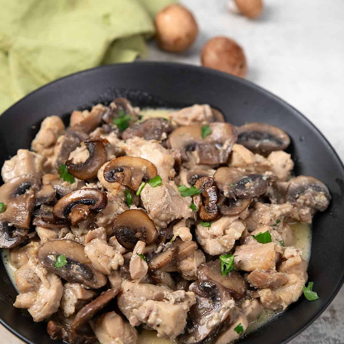Instant Pot Chicken and Mushrooms