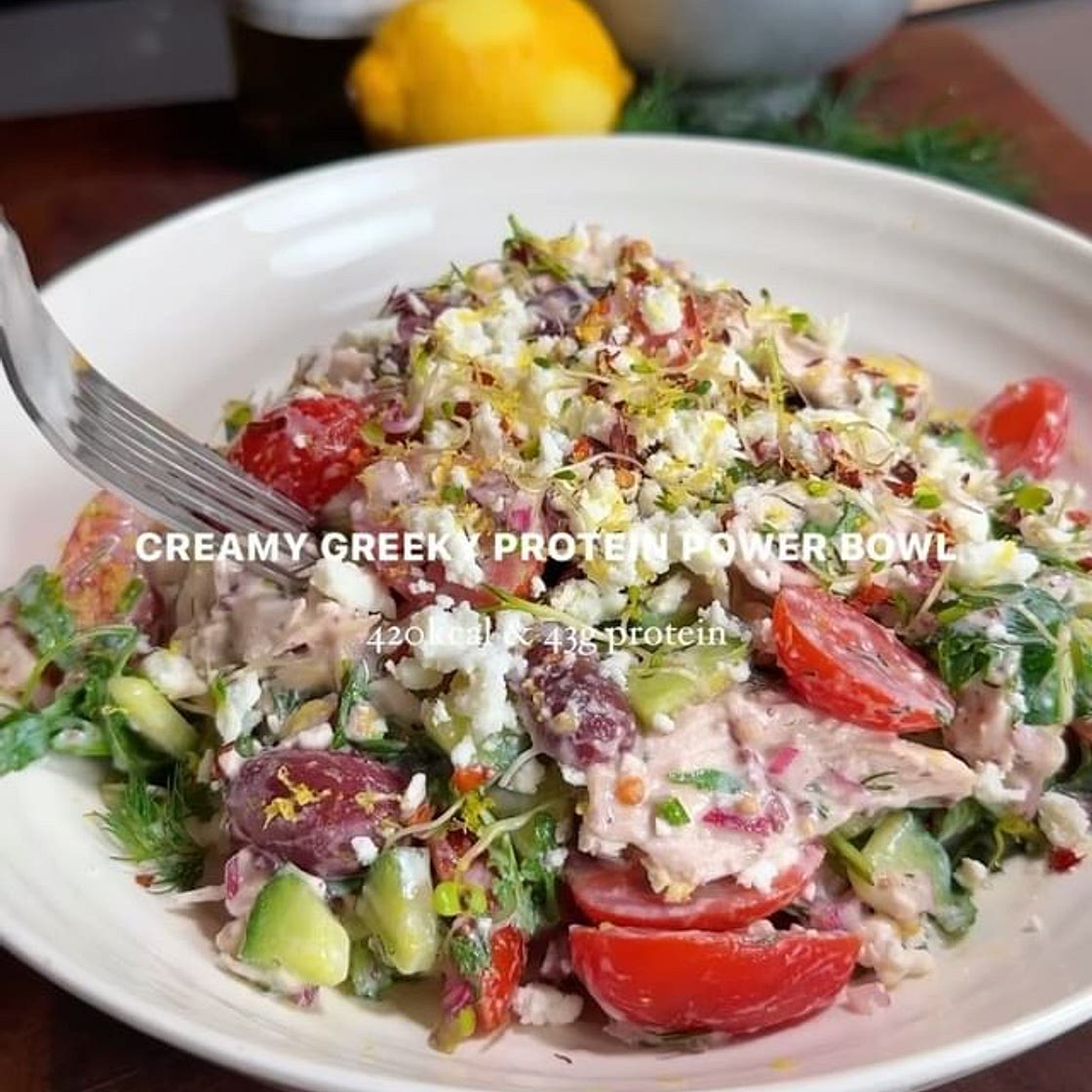 CREAMY GREEKY PROTEIN POWER BOWL