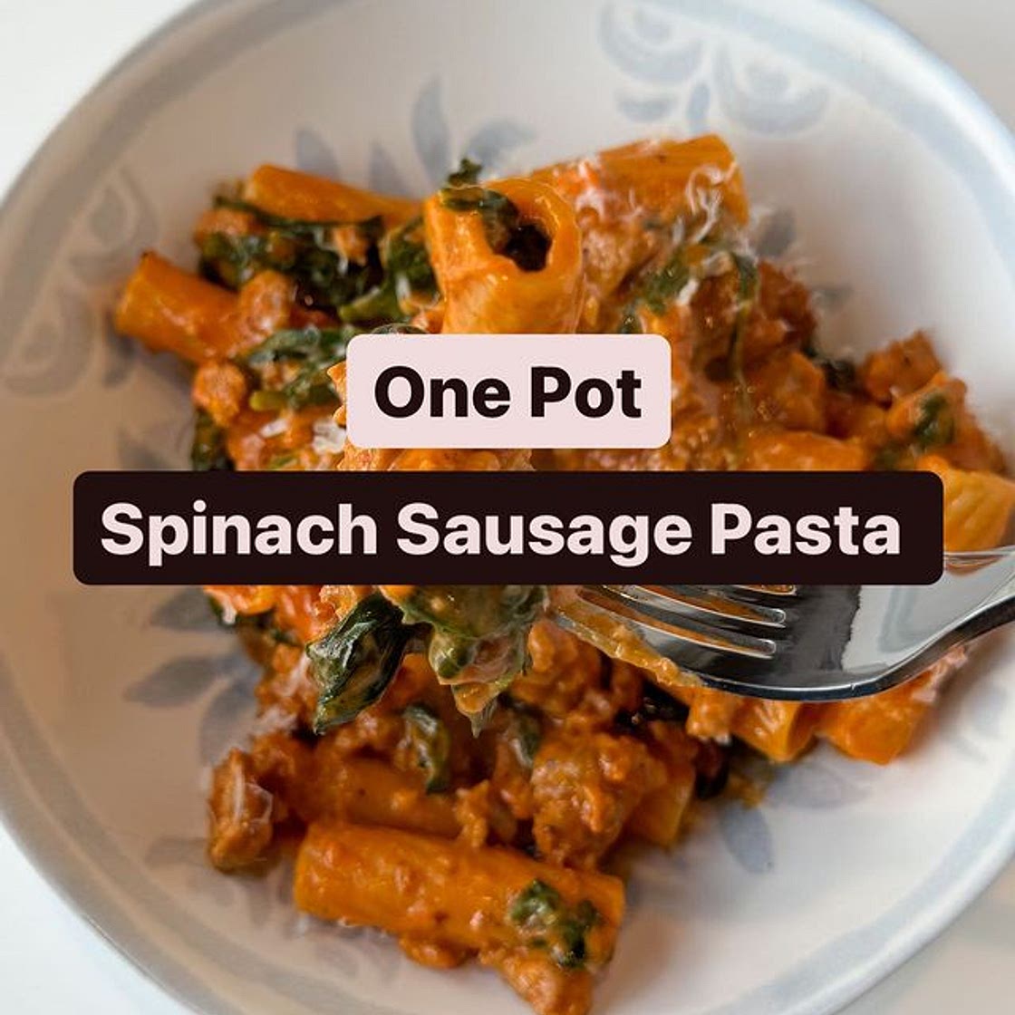 One Pot Spinach Sausage Pasta ⬇️