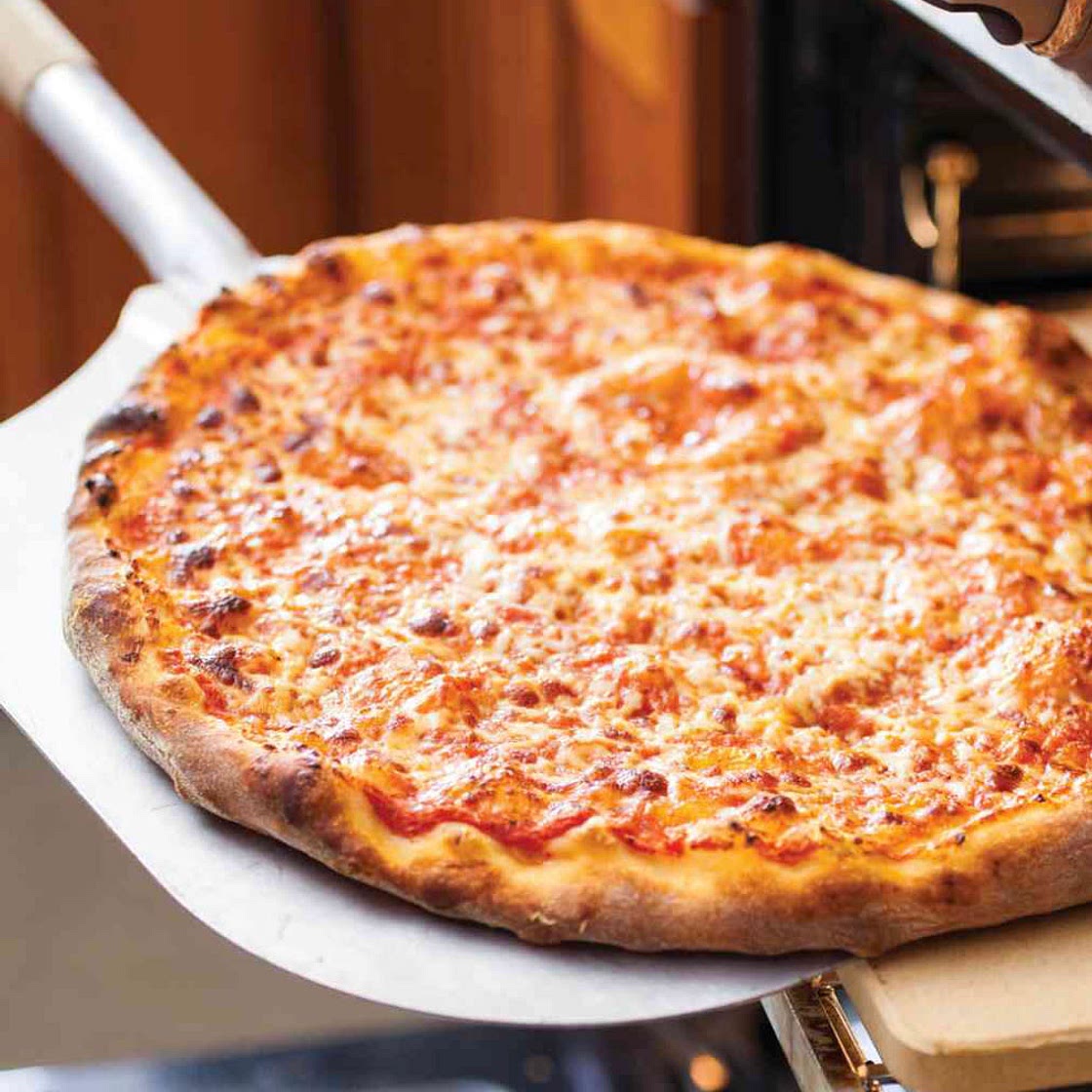 thin-crust pizza