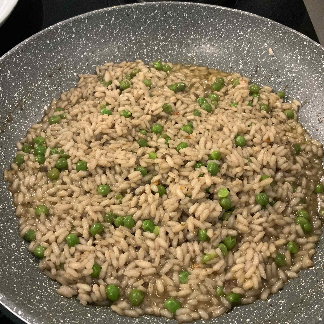 Risotto ai funghi e piselli