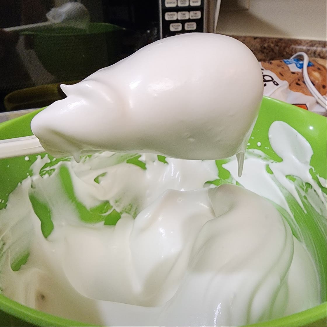 Aquafaba Whipped Cream | Veginner Cooking