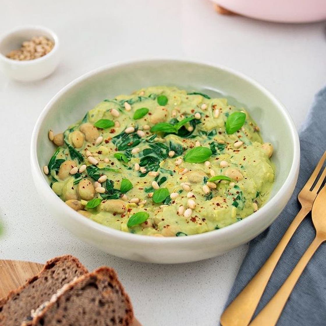 Creamy protein pesto
