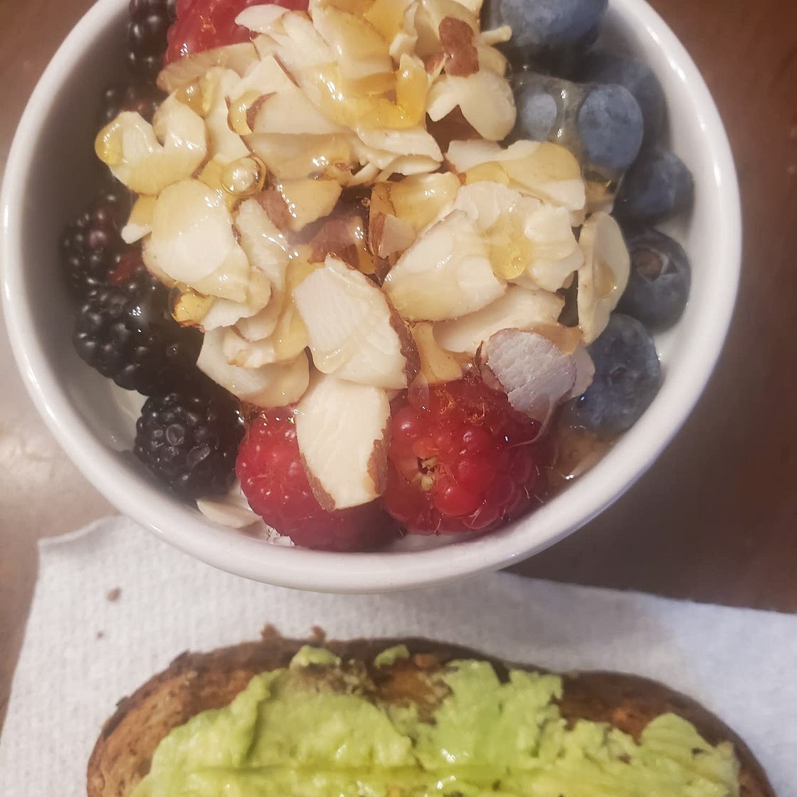 Berry Cottage Cheese Breakfast Bowl