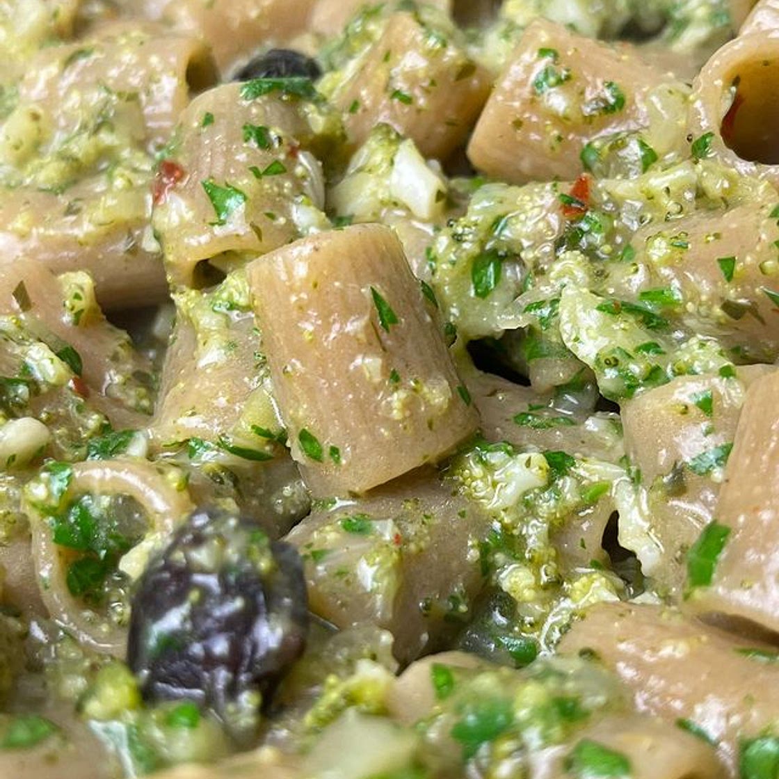 Pasta, broccoli e olive taggiasche 🇮🇹