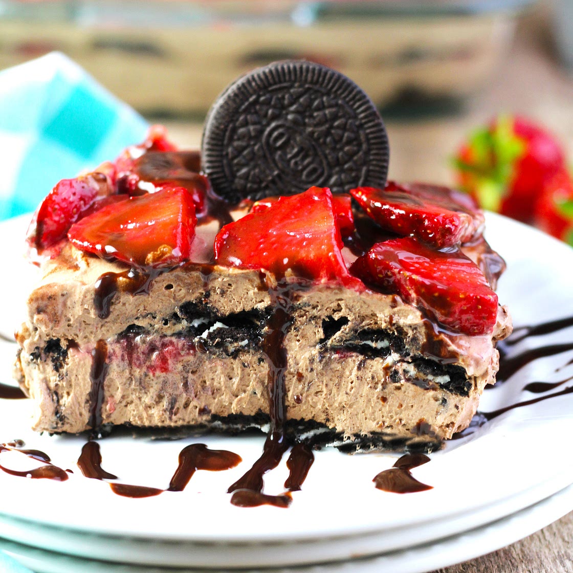 Choco-Spinach Strawberry Cheesecake