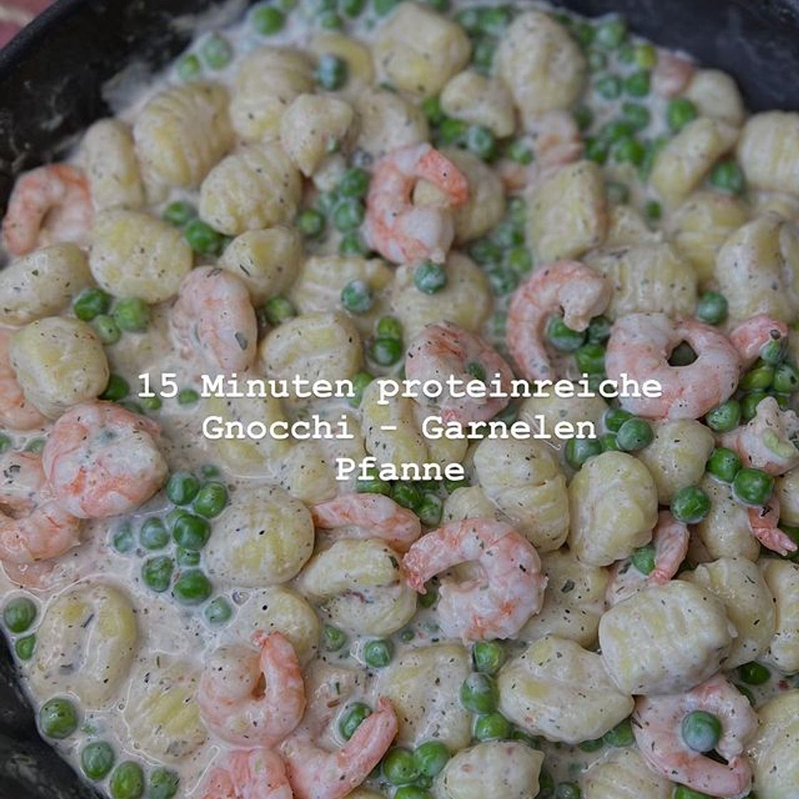 Proteinreiche Gnocchi - Garnelen Pfanne
