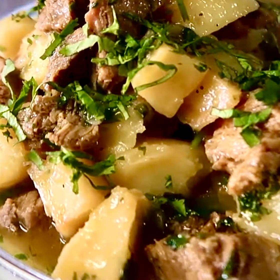 Kulqasiyeh or Potato Kulqasiyeh