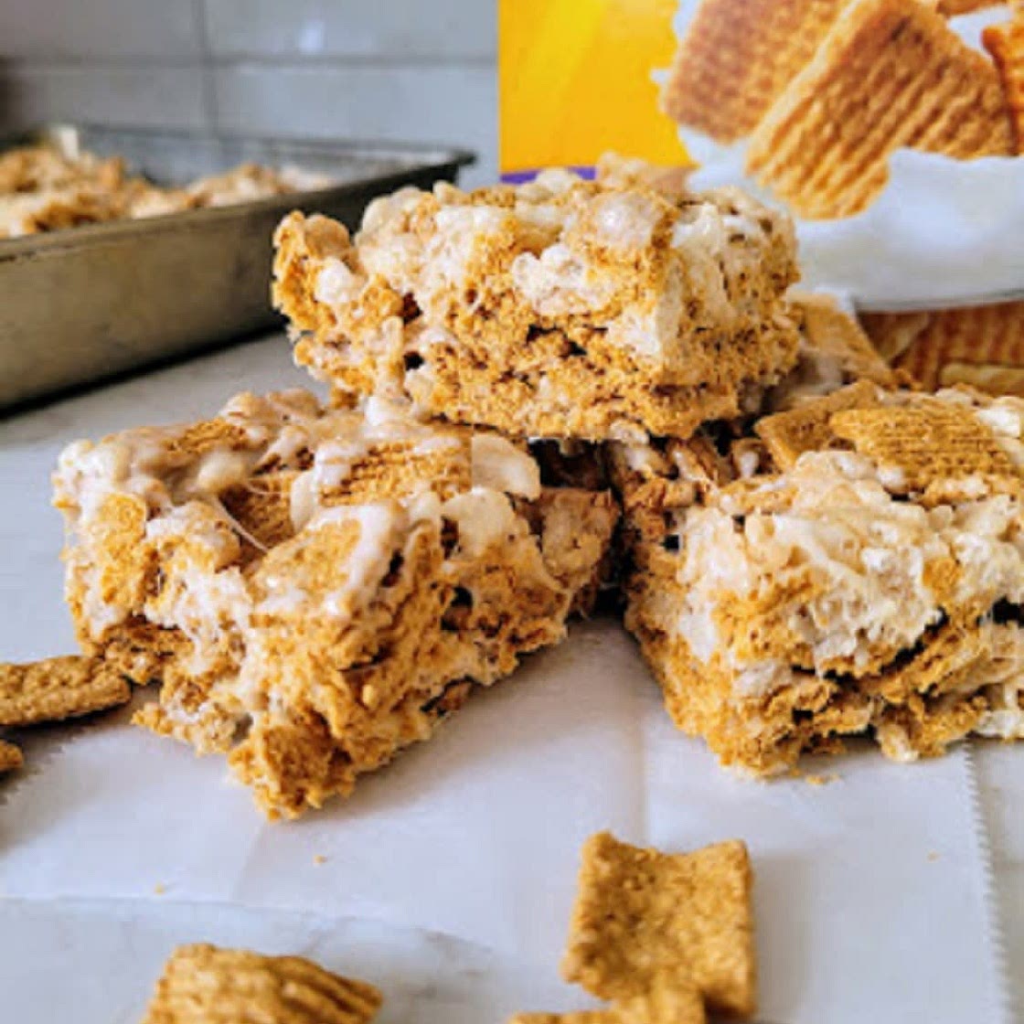 Cinnamon Crunch Krispie Squares