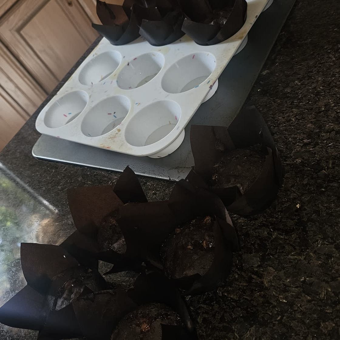 Healthy Chocolate Banana Muffins