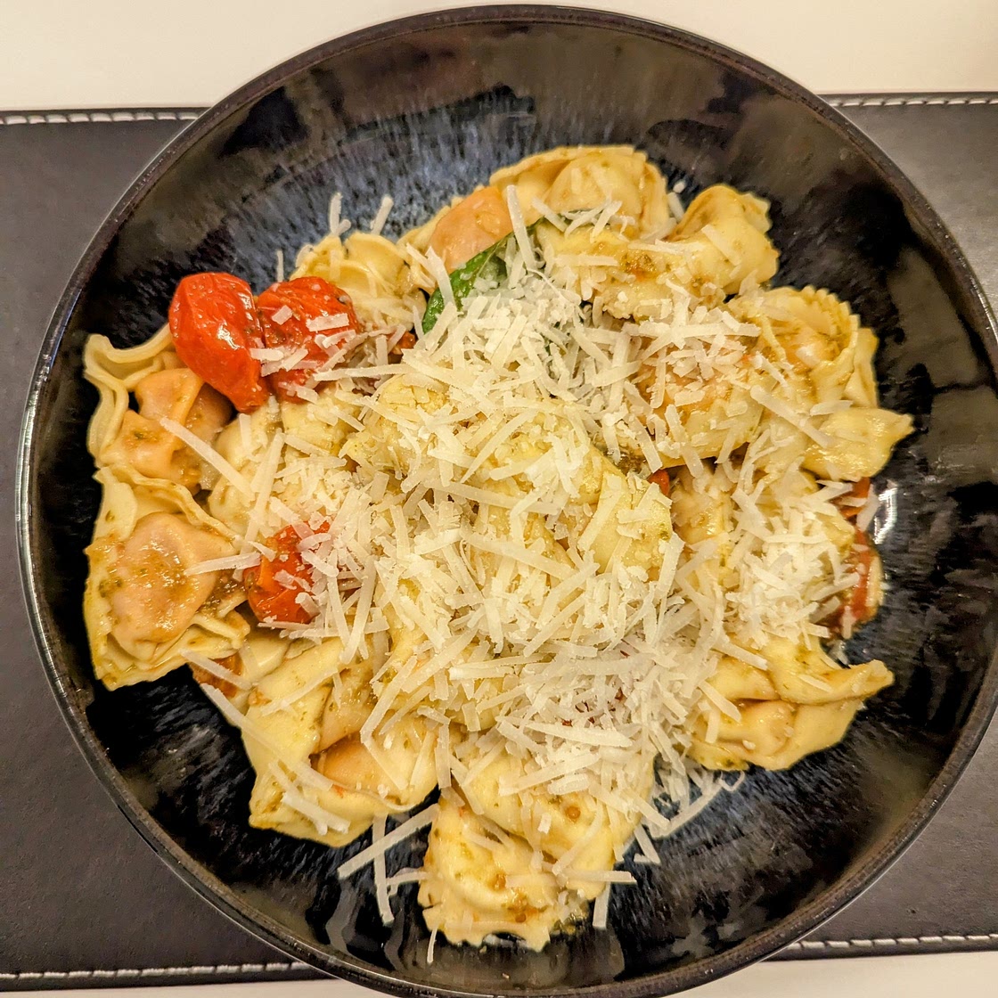Tortellini with Pesto and Tomatoes