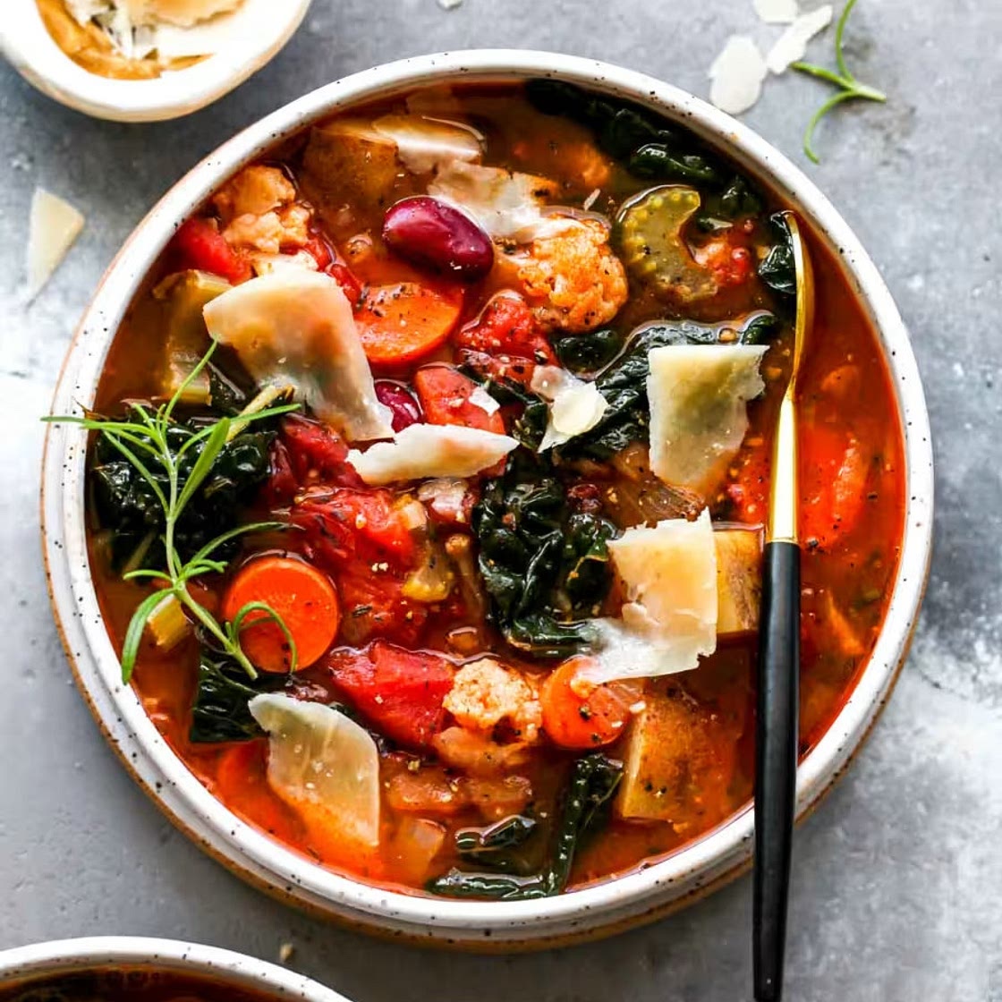 Mediterranean Chicken and Vegetable Soup