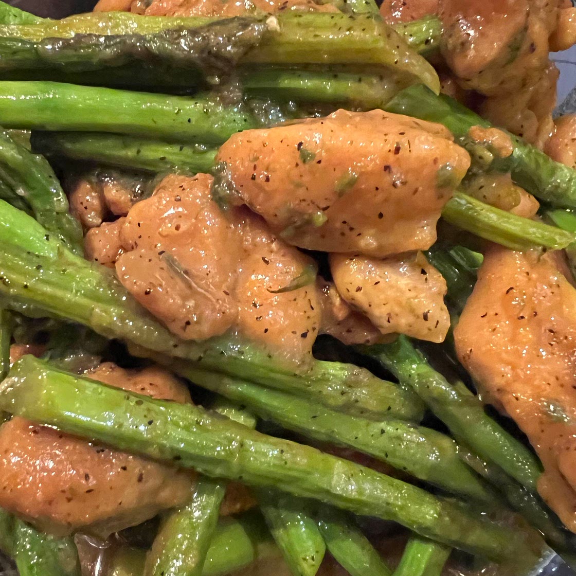 Turmeric Chicken & Asparagus Stir Fry