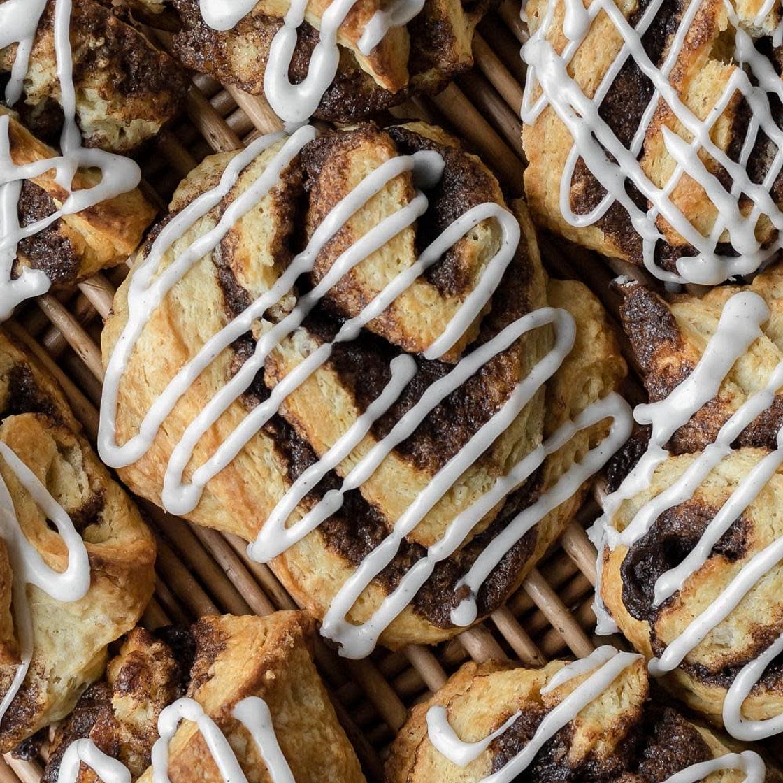 Cinnamon Roll Scones