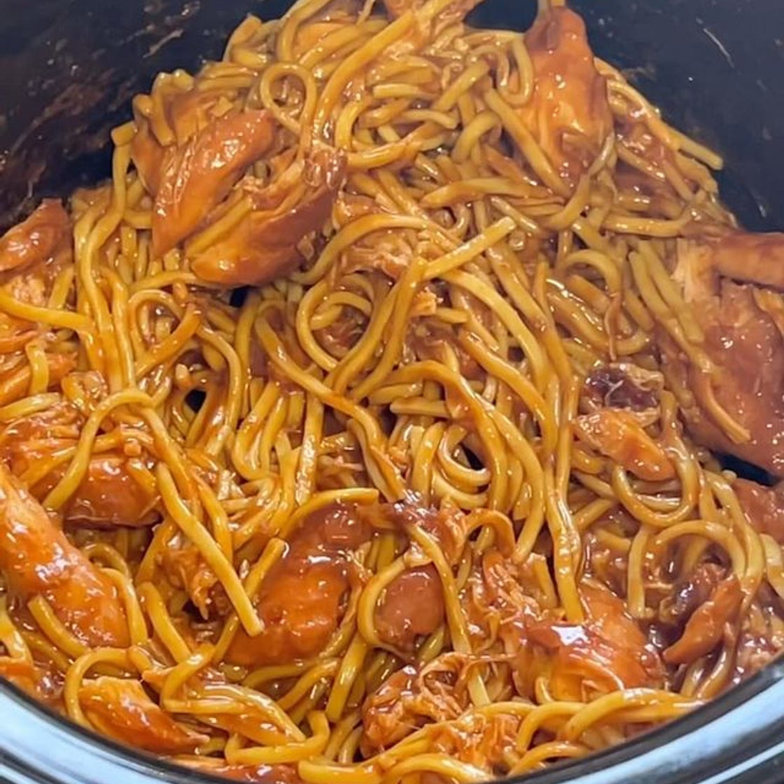 Honey Garlic Chicken Noodles