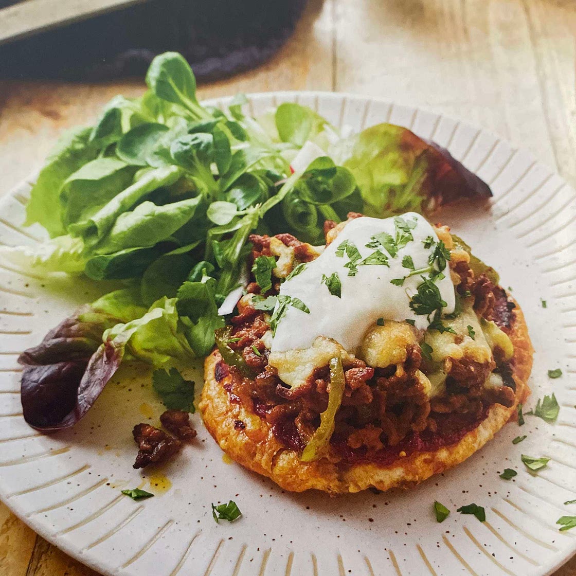 Lamb pitta pizza