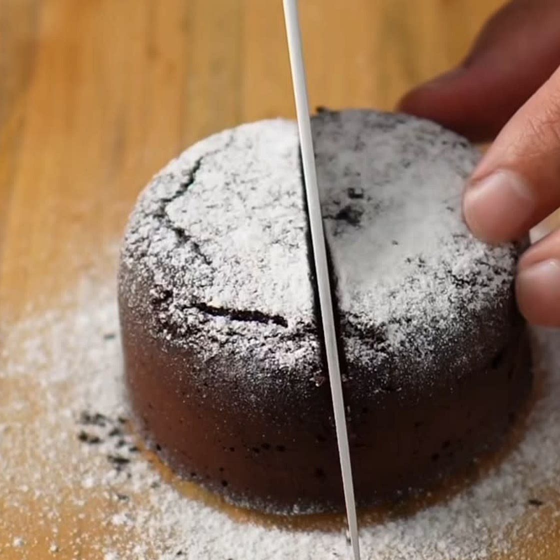 Chocolate lava cake