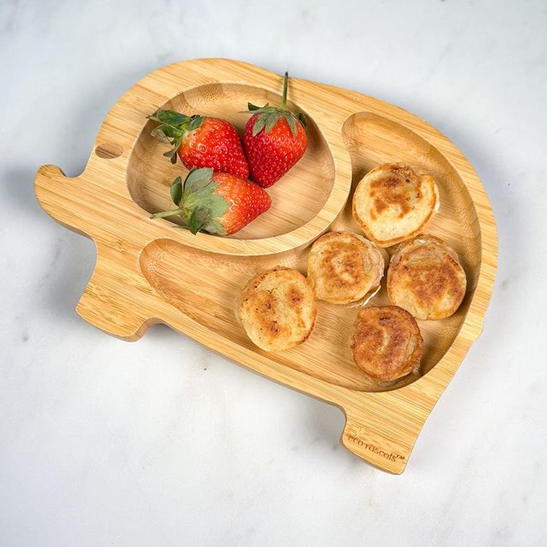 BANANA PEANUT BUTTER PANCAKE BITES!