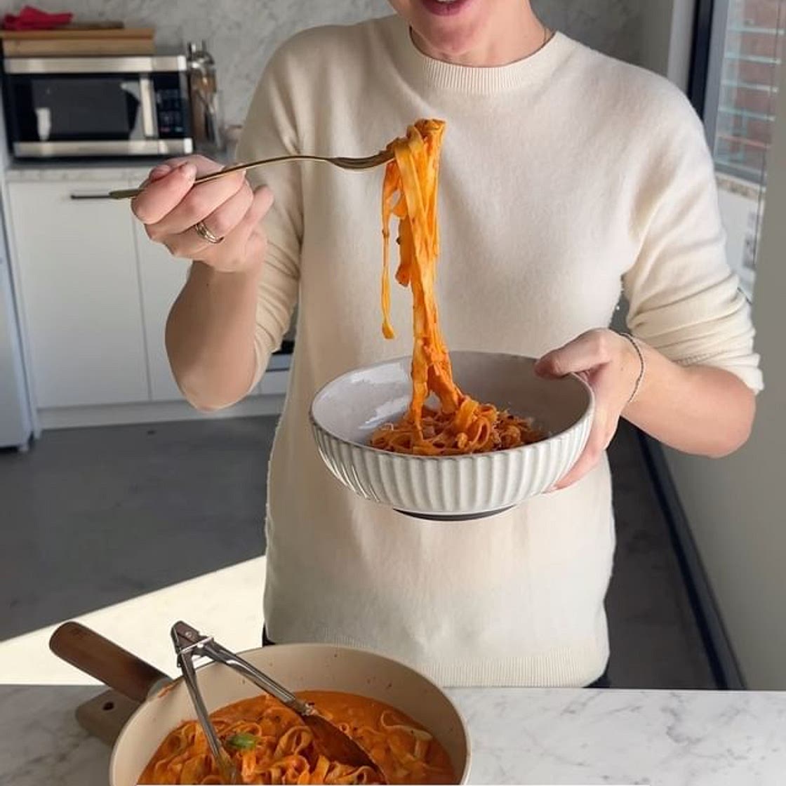 CREAMY ROASTED CAPSICUM PASTA 🍅⁠