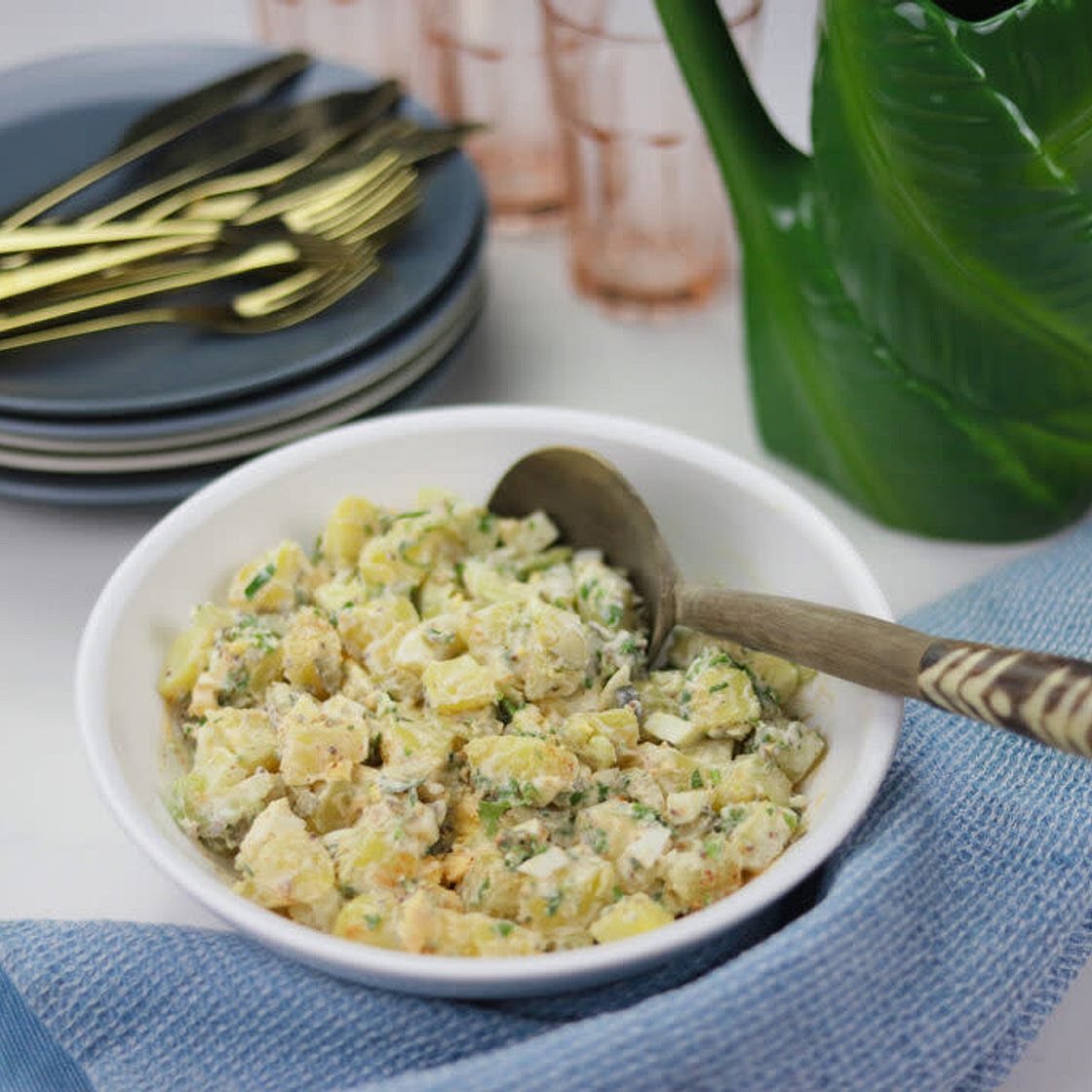 SALADA DE BATATA
E OVO
