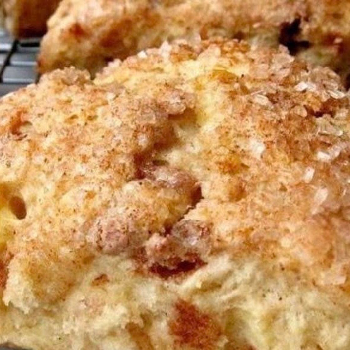 Apple Cinnamon Scones