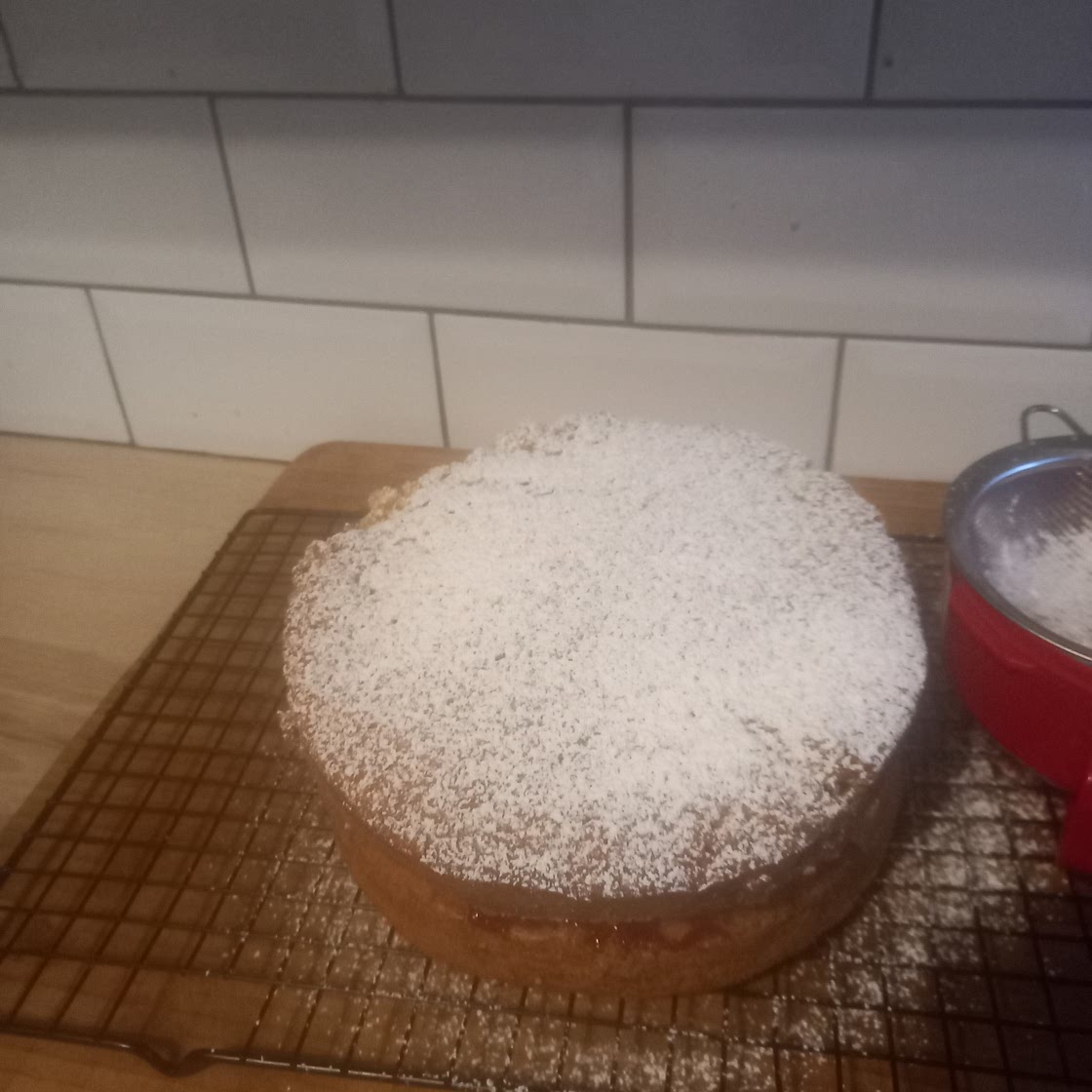 Vanilla sponge cake