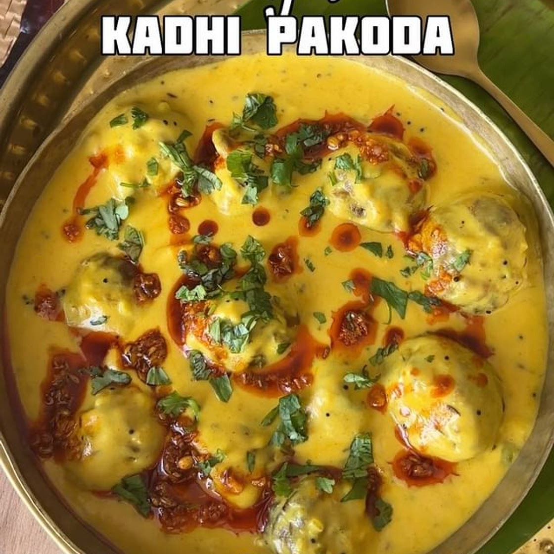 Palak Pyaaz Pakodas