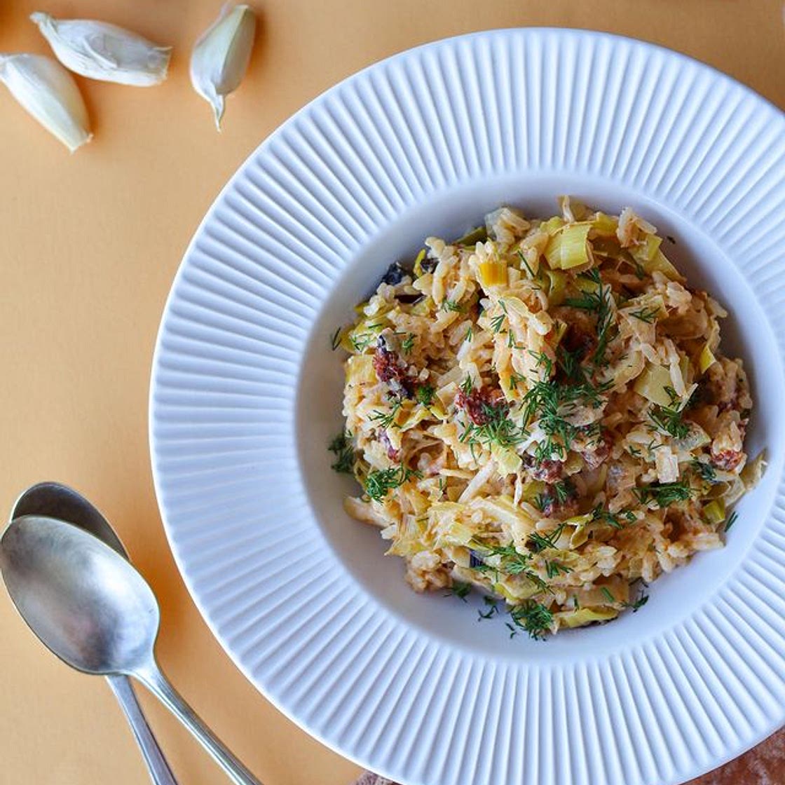 RIZ CRÉMEUX POIREAUX, CHORIZO & CHÈVRE