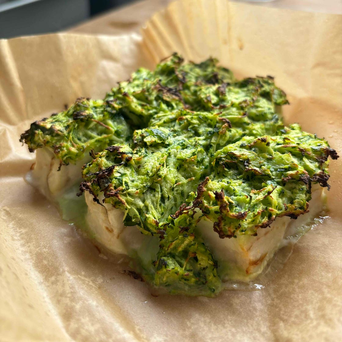 Merluzzo in crosta di zucchine