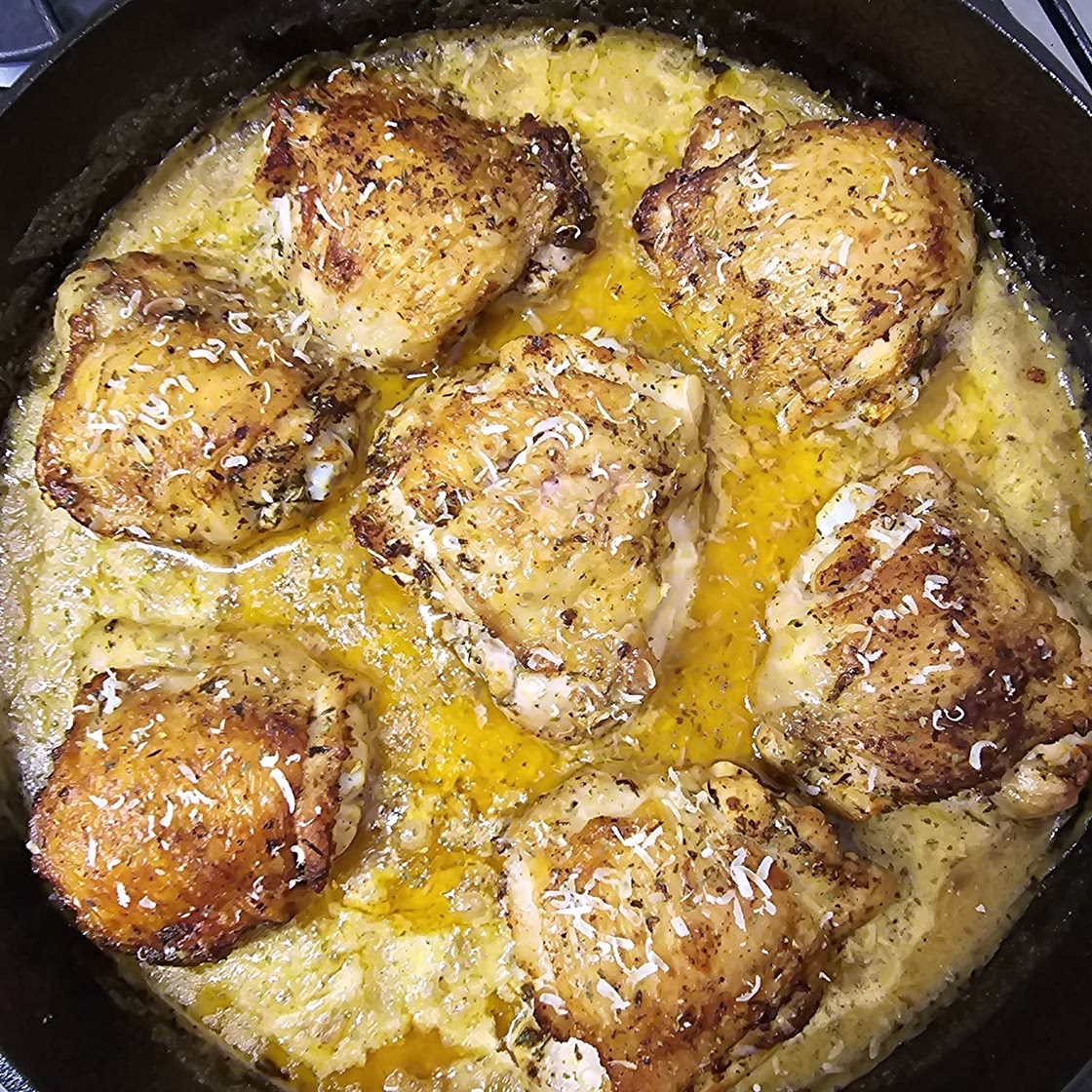 One pan Baked Chicken with Garlic Parmesan Cream Sauce