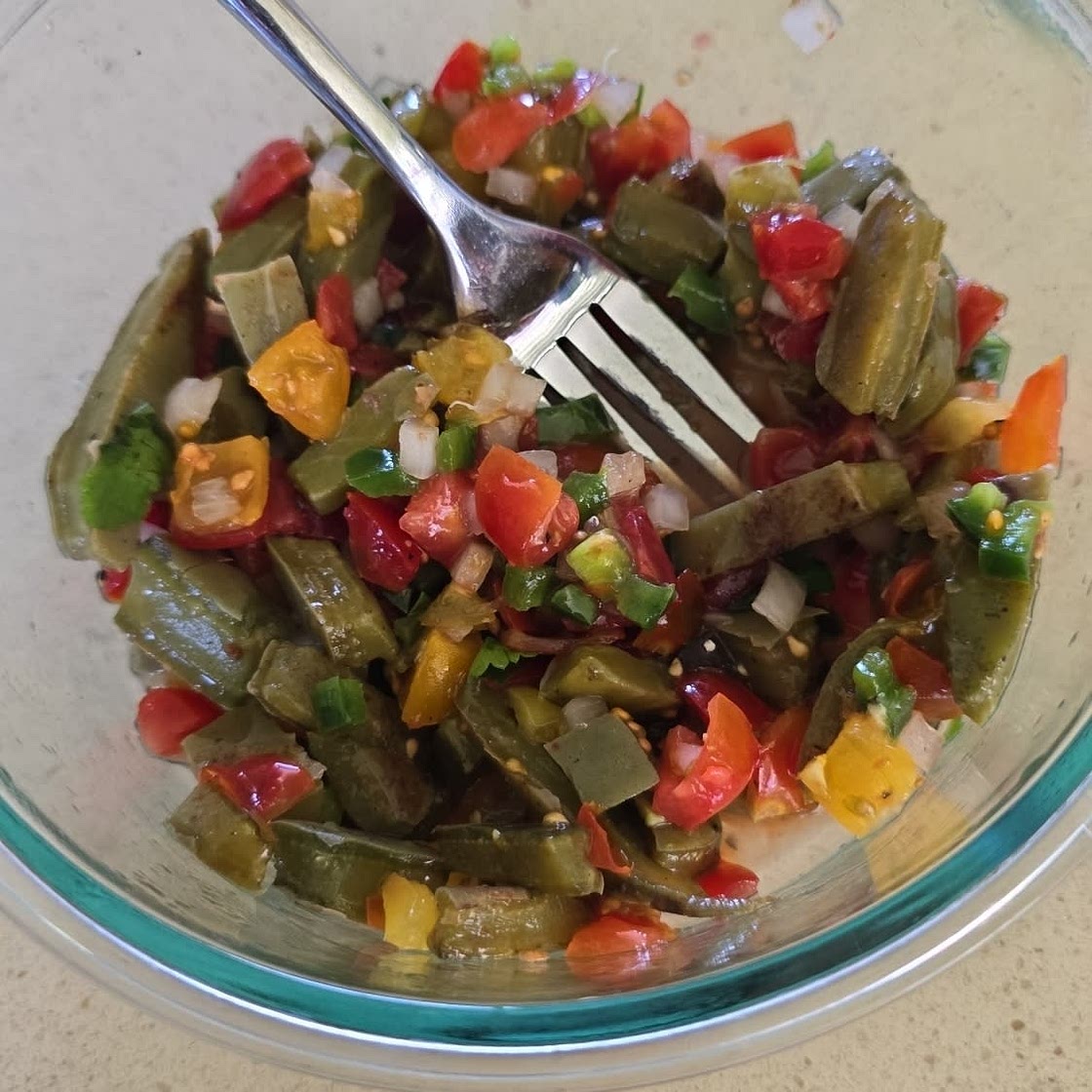 ENSALADA DE NOPALES