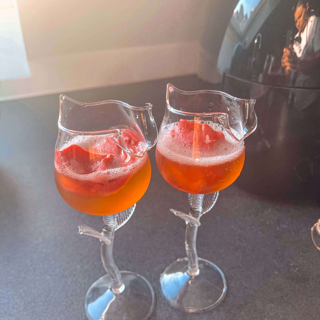 RASPBERRY CHAMPAGNE