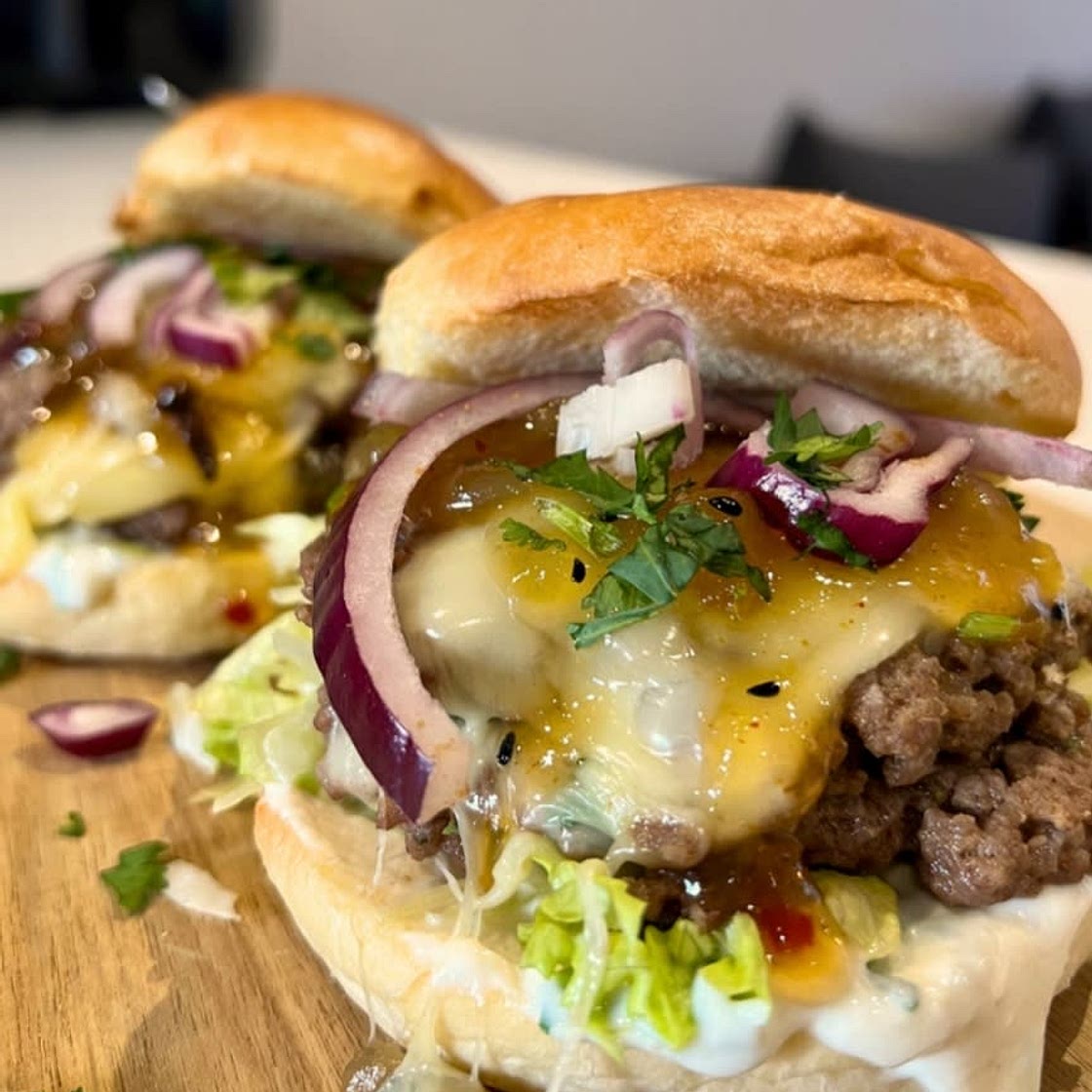 Mango Chutney Beef Burgers