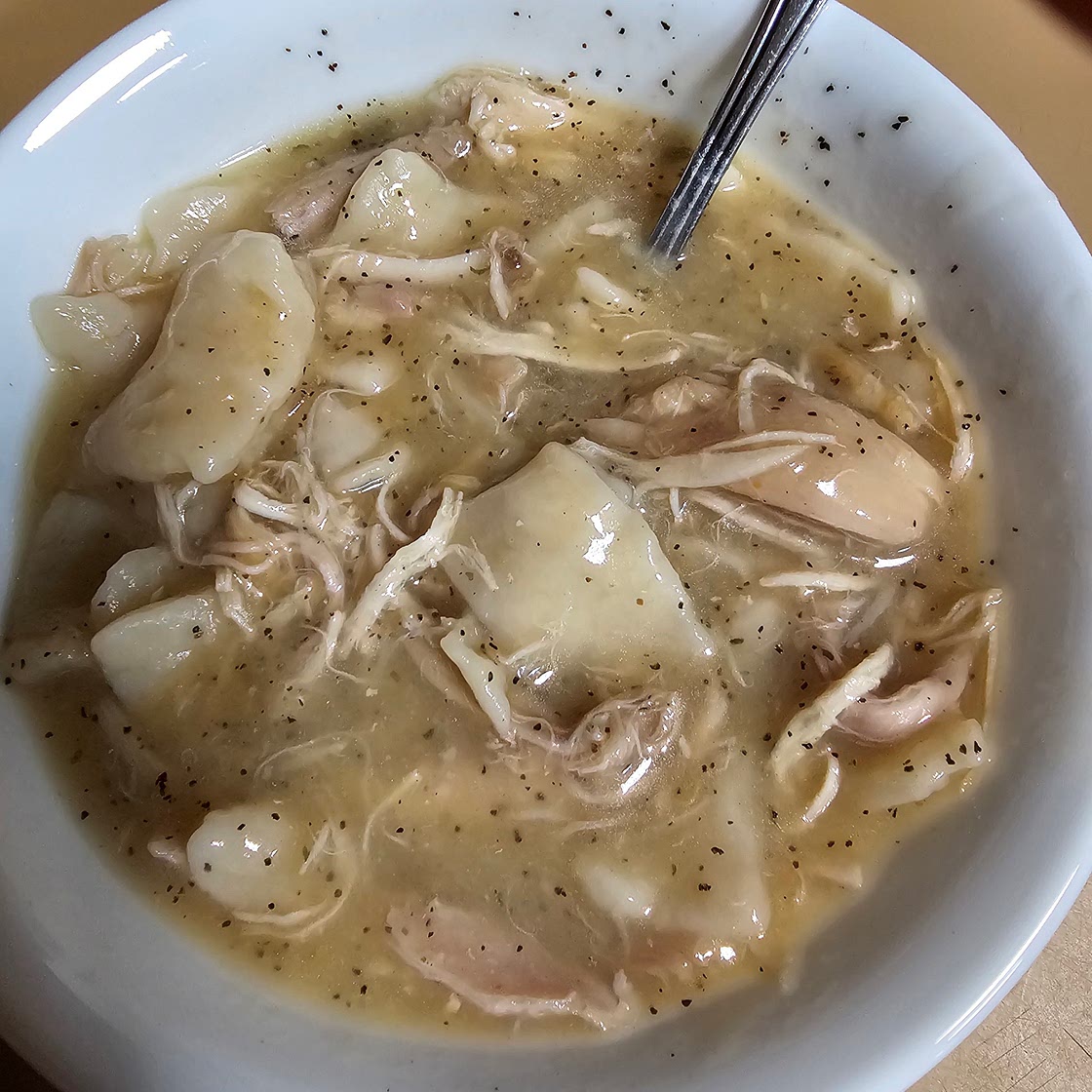 4 ingredient Easy Chicken and dumplings