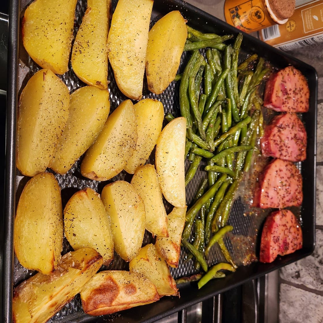 Ham Steaks Sheet Pan Dinner with Green Beans and Potatoes