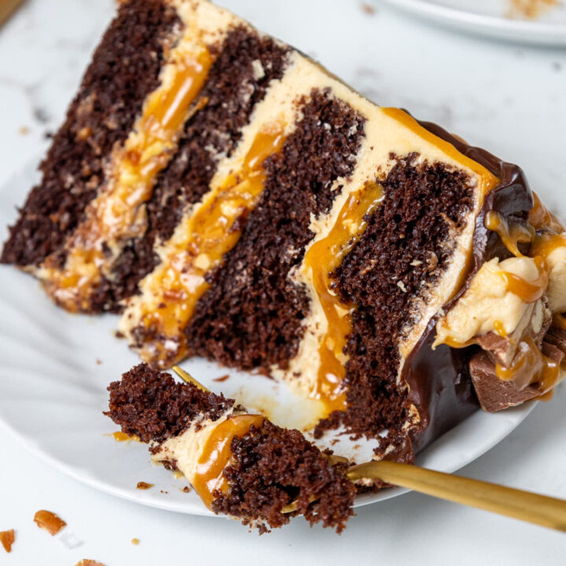 Chocolate Snickers Cake