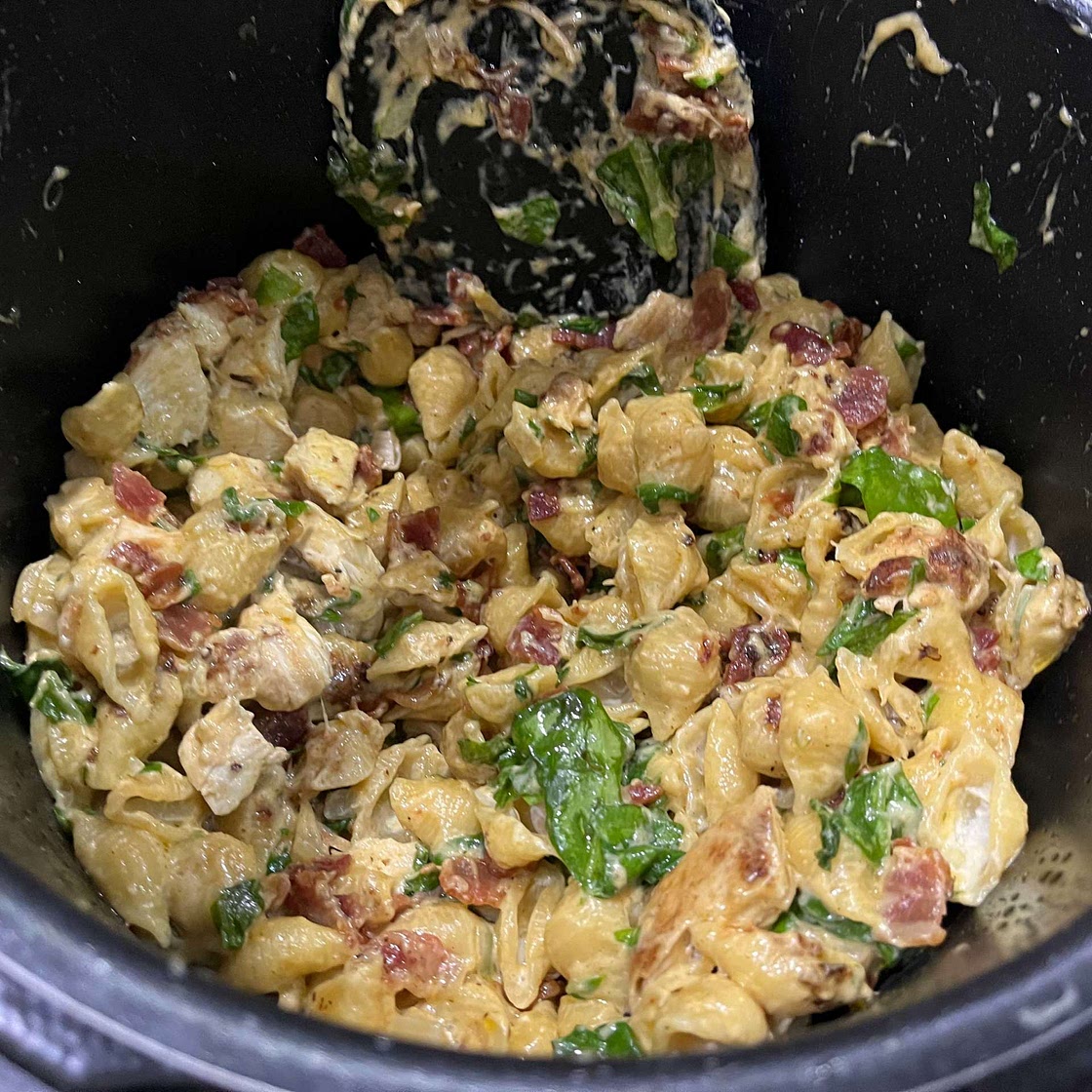 Instant Pot Chicken Bacon Ranch Pasta