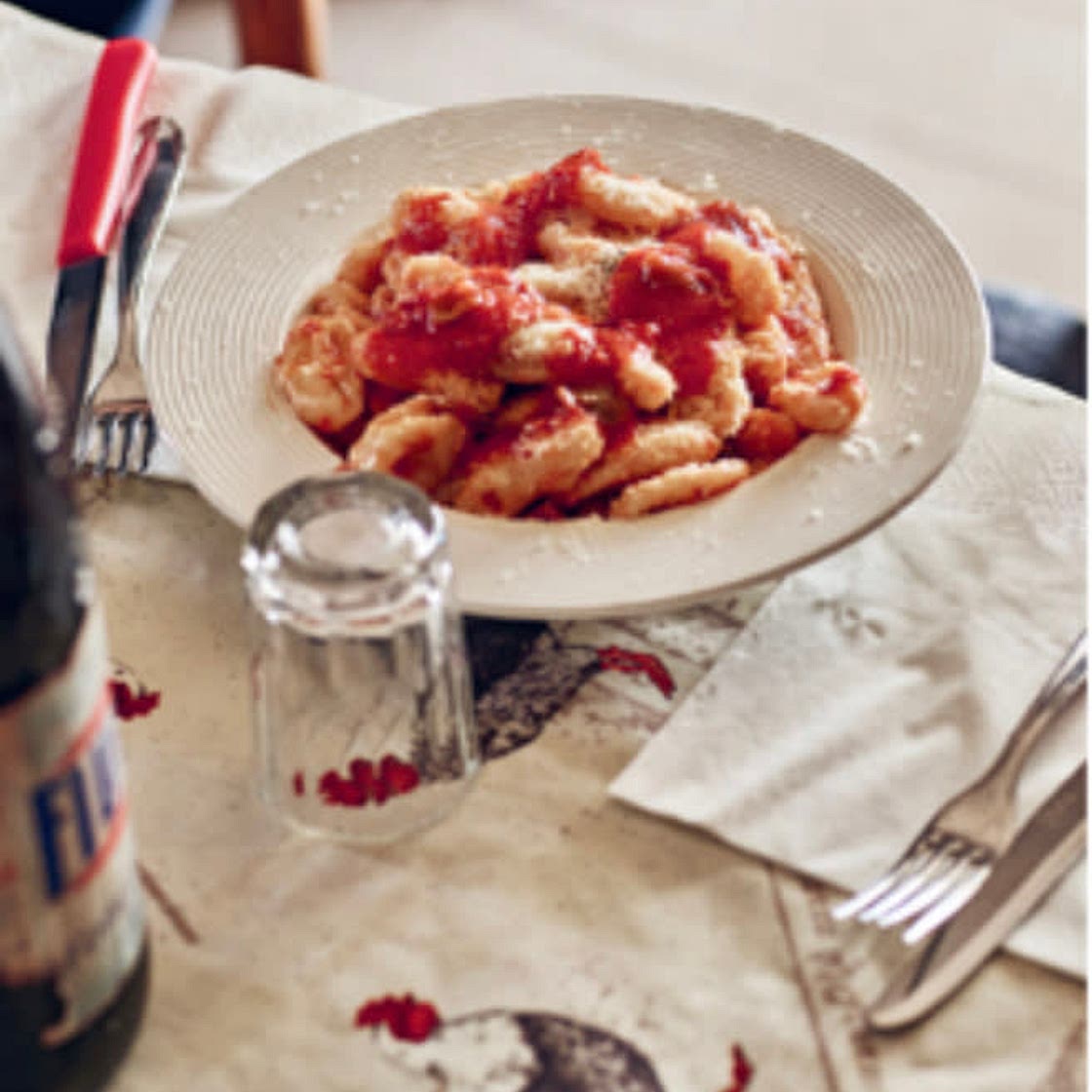RASCHIATELLI WITH RED PEPPERS