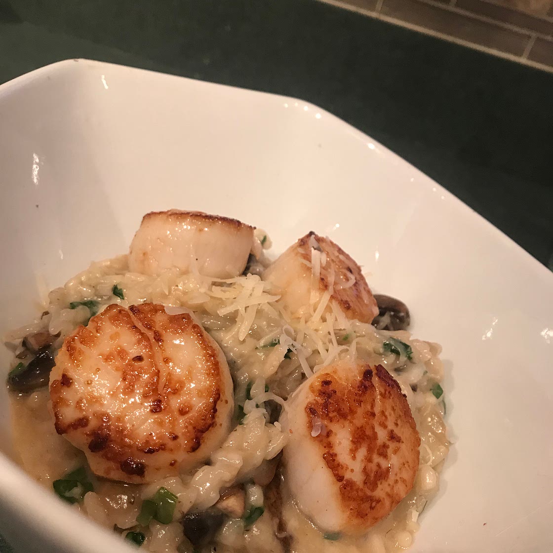 Gordon Ramsay’s Wild Mushroom & Truffle Oil Risotto with Pan Seared Scallops