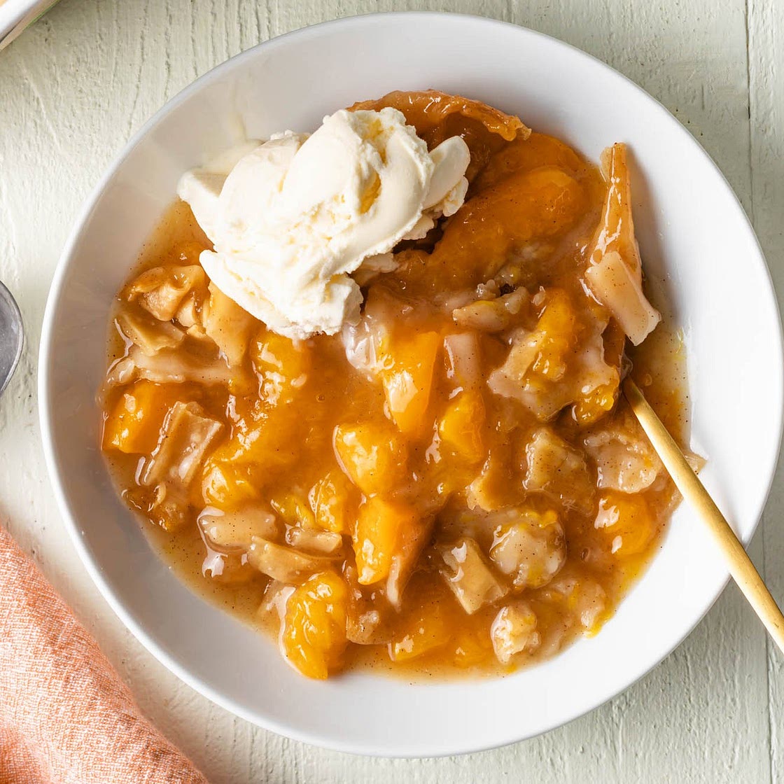 Peach Cobbler with Canned Peaches