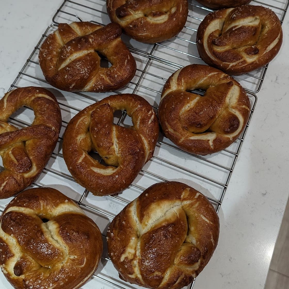 Easy Homemade Soft Pretzels