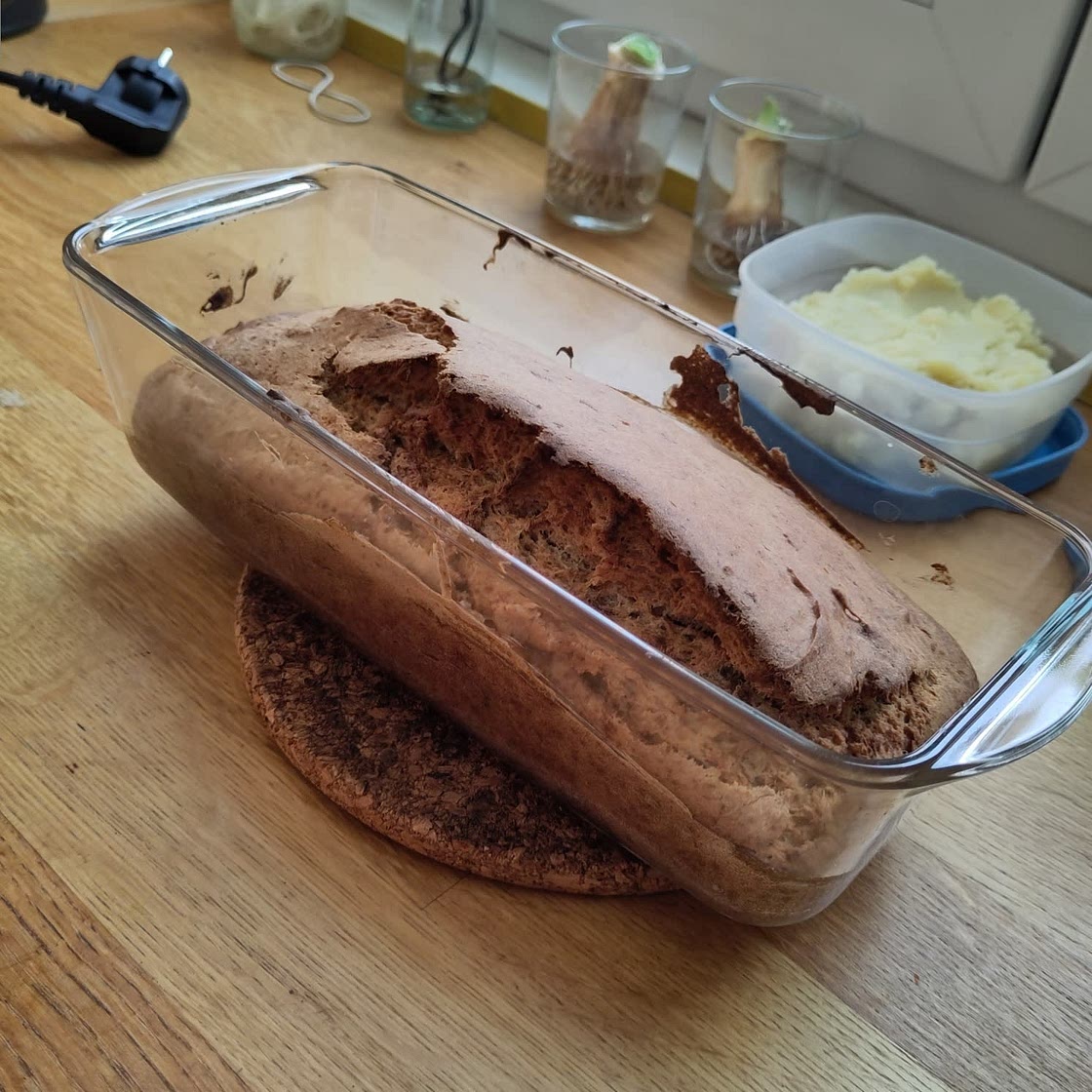 Monash banana bread