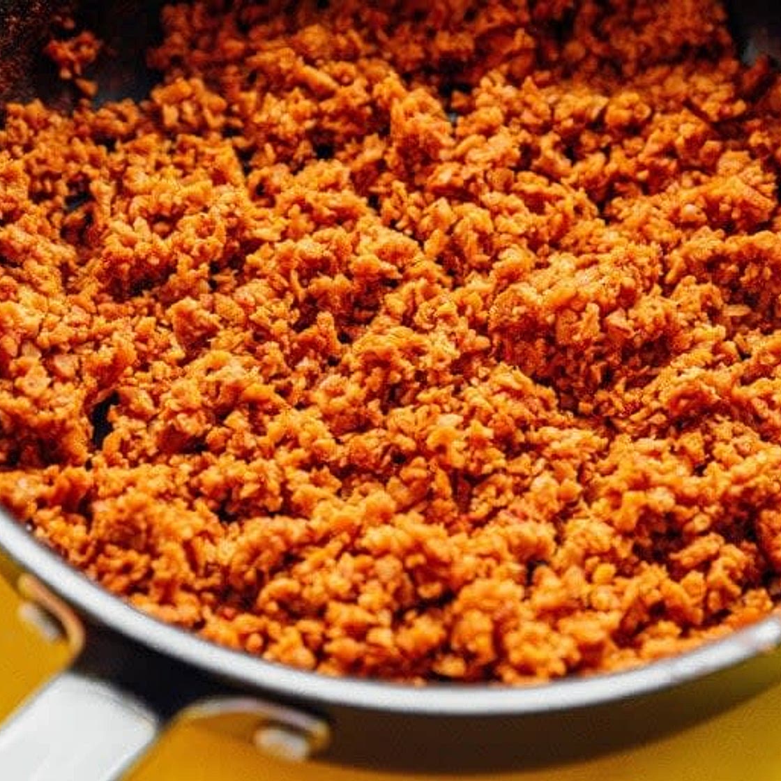 Lightly-Seasoned VEGAN Beaf Crumble