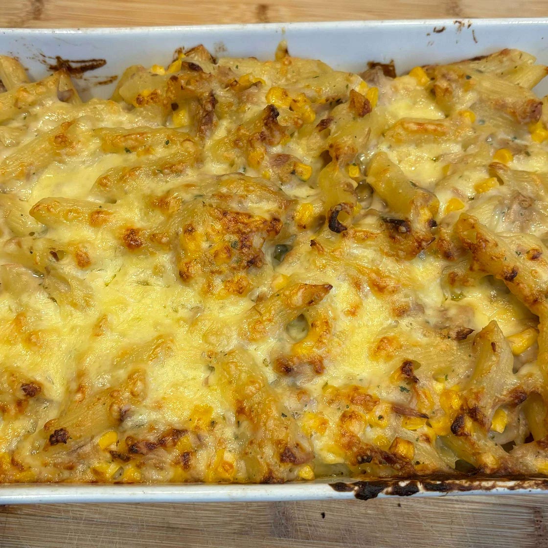 Tuna pasta bake